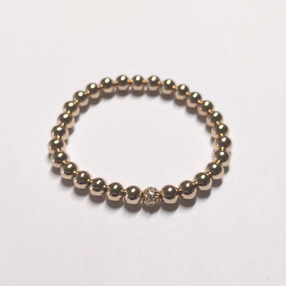 182 Gold‎ Beaded Bracelet